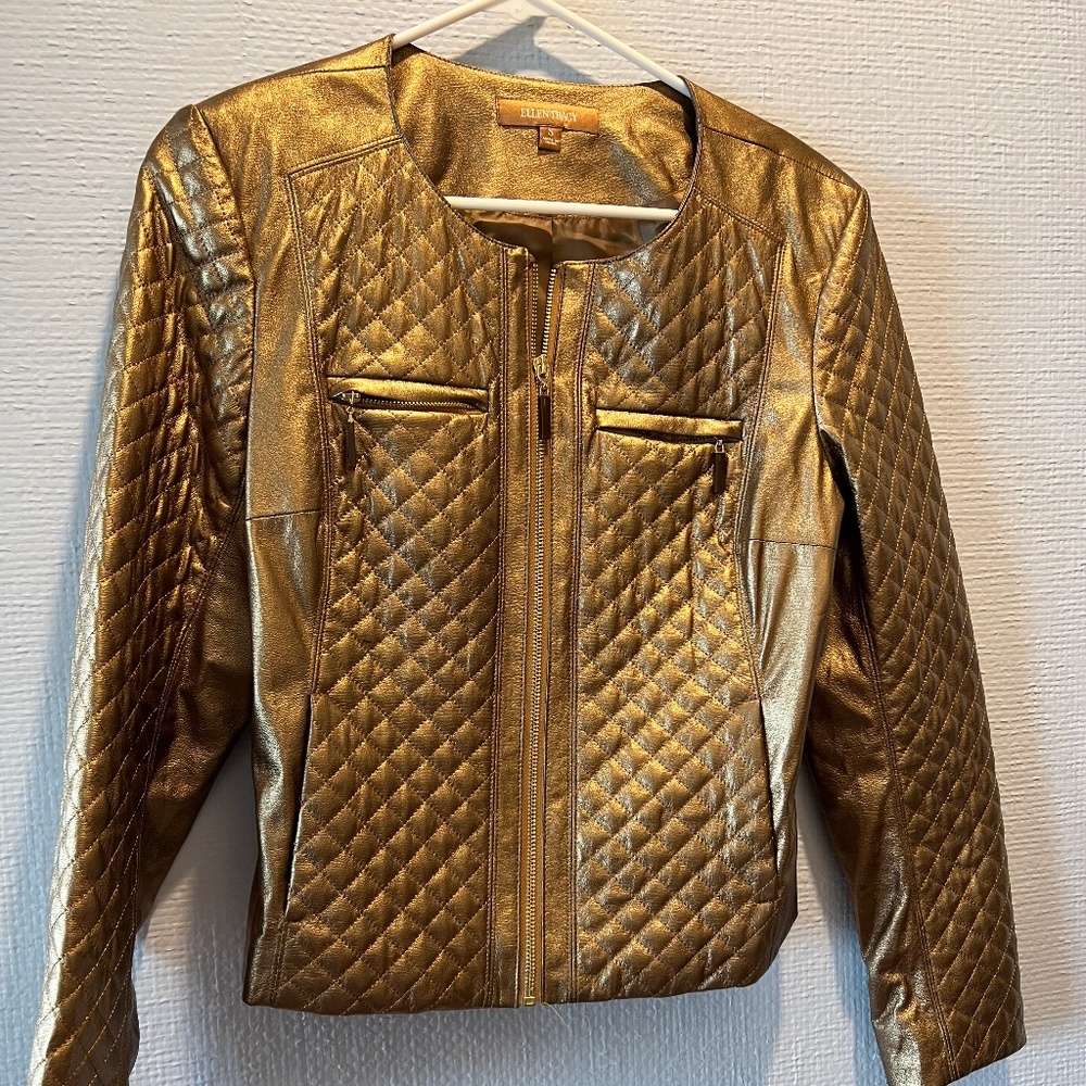 Stunning Ellen Tracy Metallic Quilted Jacket